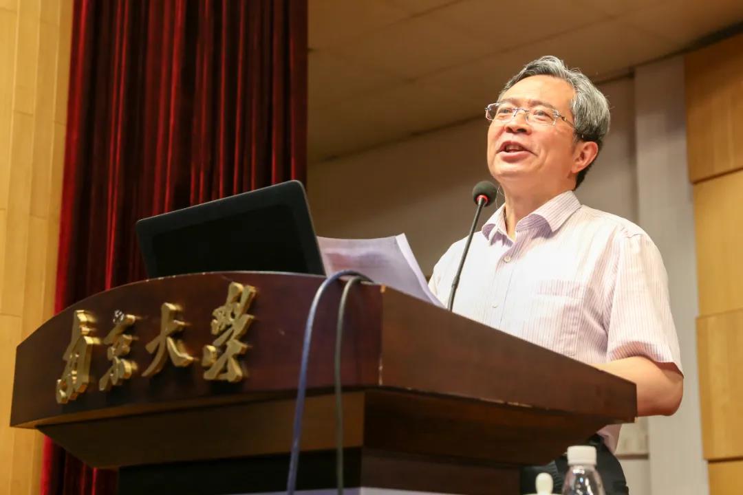 1-杨忠